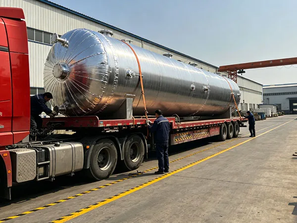 تطويرات فعّالة وإنجازات جديدة: شحن معدات تحلية المياه الكهروستاتيكية بنجاح إلى شركة شينغشينغ للبتروكيماويات